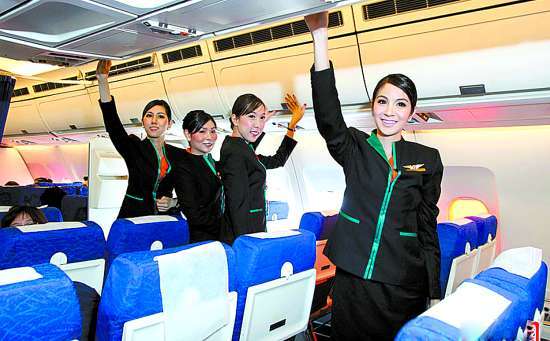 泰国航空公司首招变性人空姐 或飞长沙航班(图