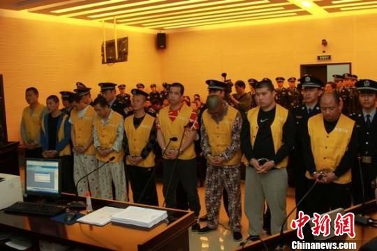 6名湖南人击退砍刀队案宣判 砍刀队聚众斗殴罪