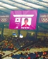 女足比赛朝鲜国旗被挂错。