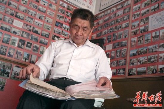78岁暮云镇徐霞客20年游遍中国 最想去西藏