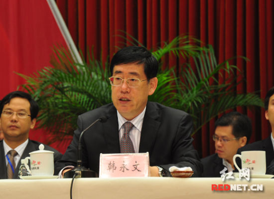 (湖南省人民政府副省长韩永文：“青联事业是青年的事业，是大有希望的事业。”)