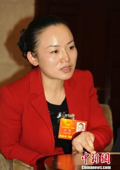 全国人大代表、湖南怀化市市长李晖。 刘双双 摄