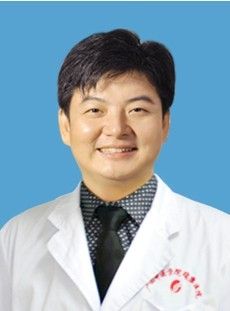 李京教授做数字化内窥镜隆乳术进展 引起强烈