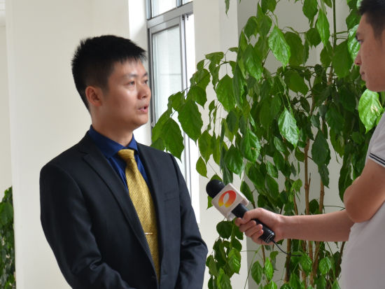 湖南金通投资管理有限公司总经理徐金财接受媒体专访。