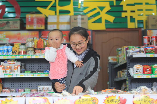 在邓志惠看来，自己创业，有更灵活的时间来陪伴孩子成长。